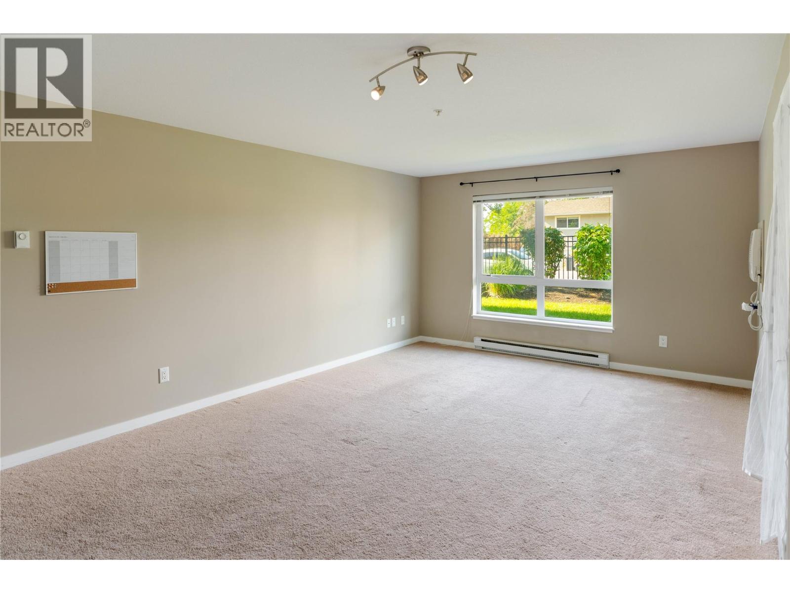 325 Mcintosh Road Unit# 1108 Property Photo 5
