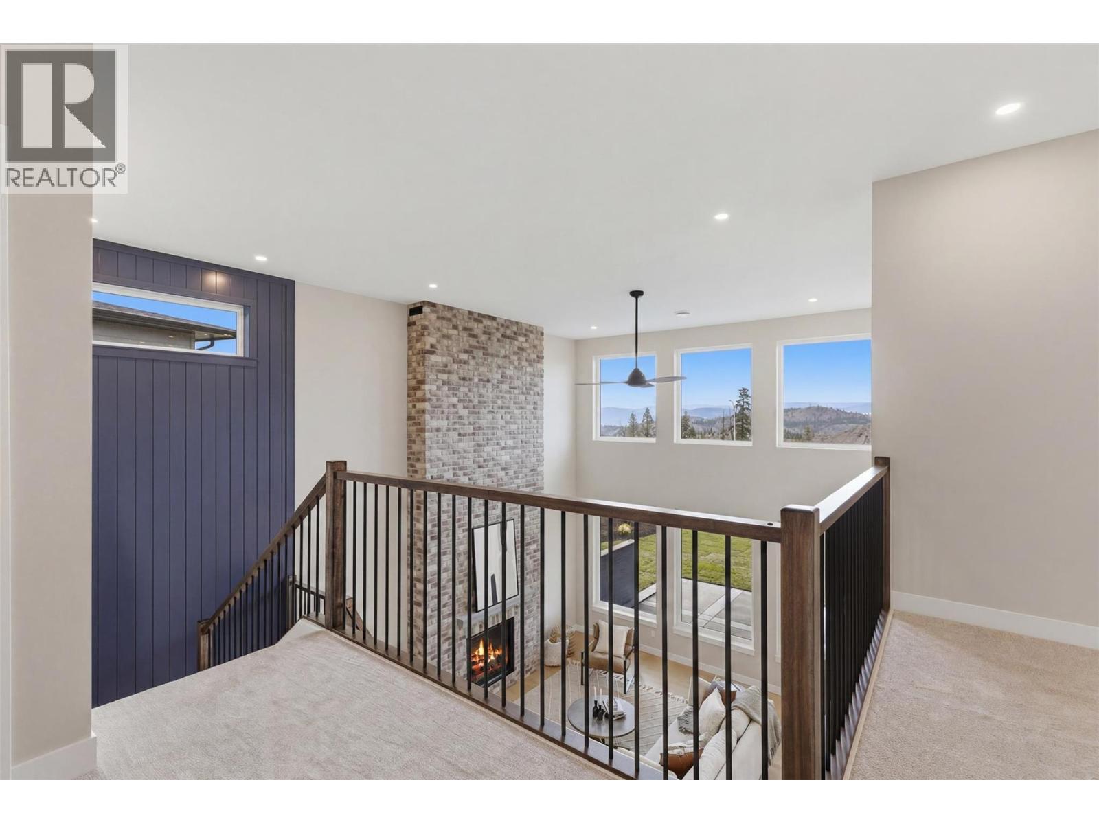 2086 Linfield Drive Property Photo 43