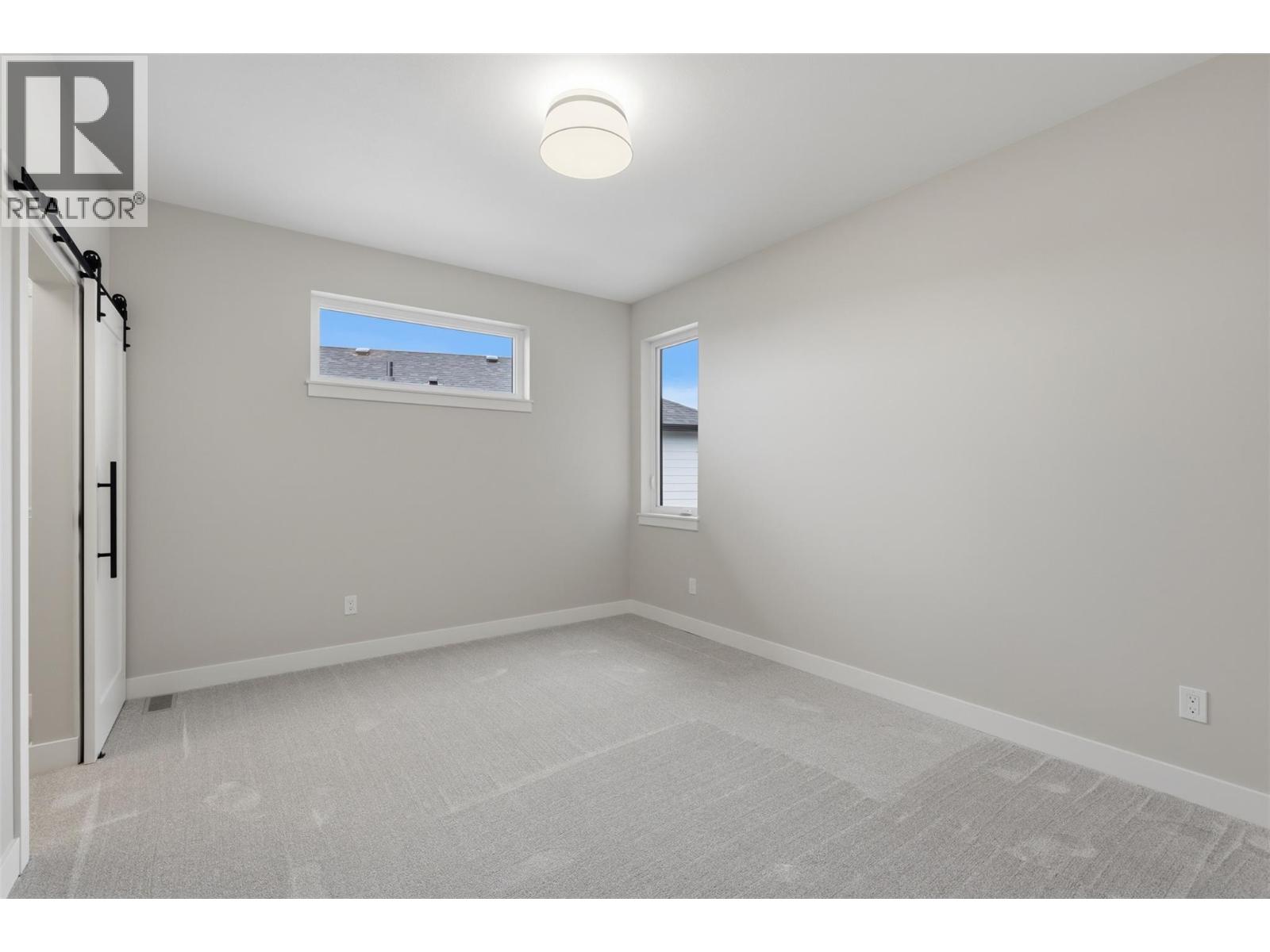 2086 Linfield Drive Property Photo 59