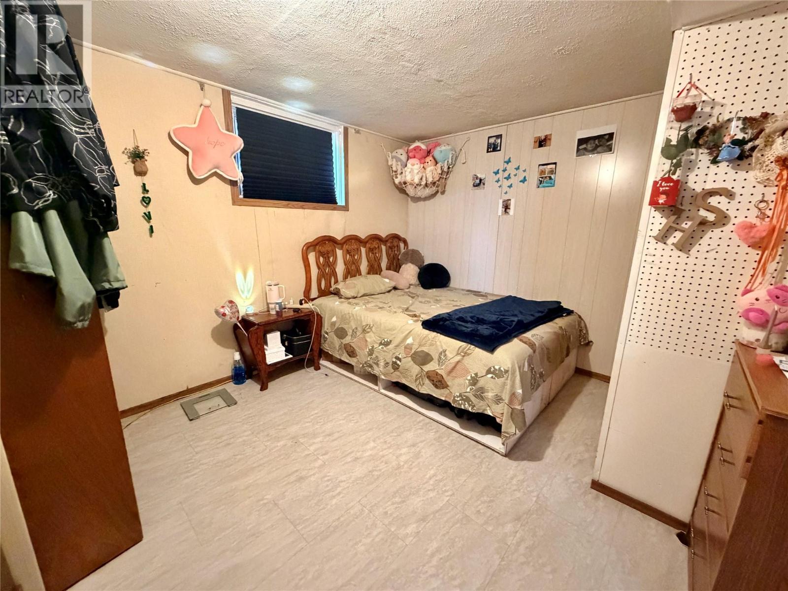 1008 95 Avenue Property Photo 16