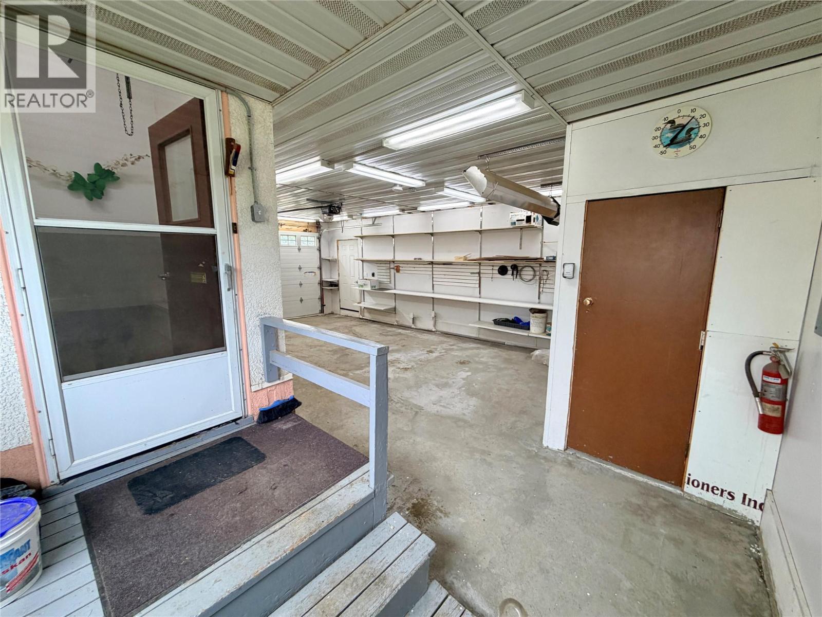 1008 95 Avenue Property Photo 20