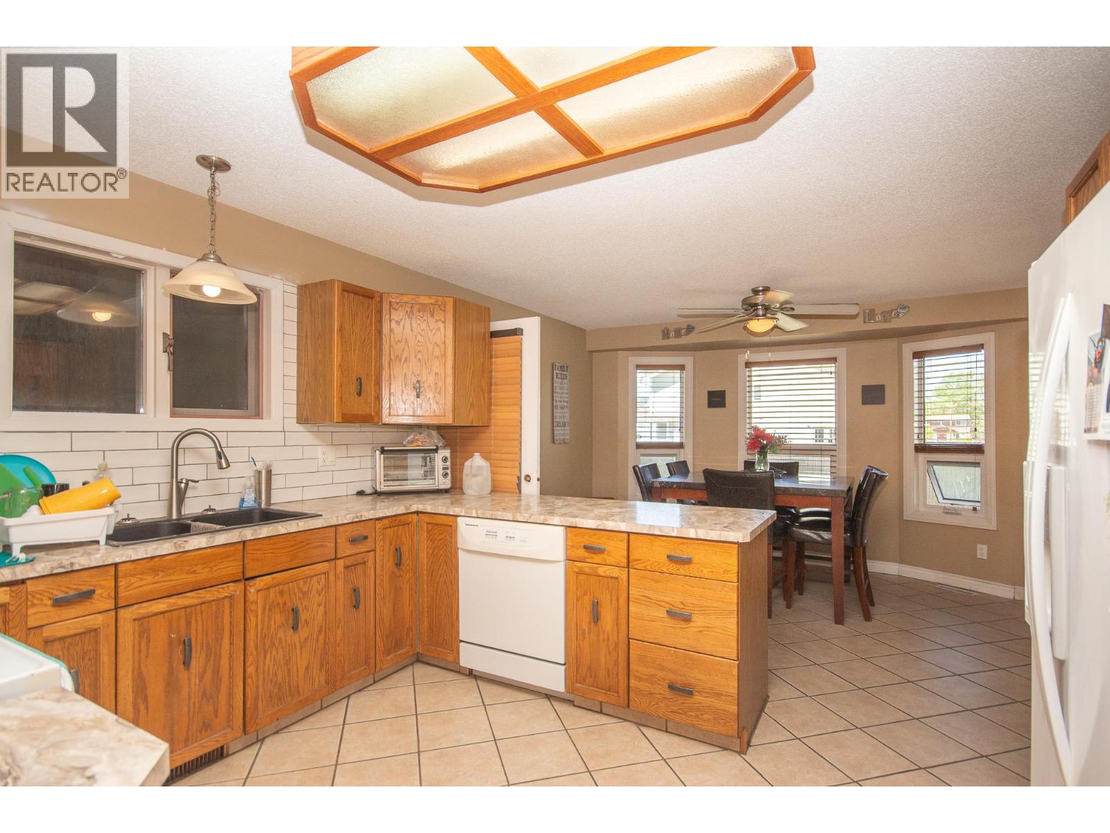1704 Cedarwood Court Property Photo 3