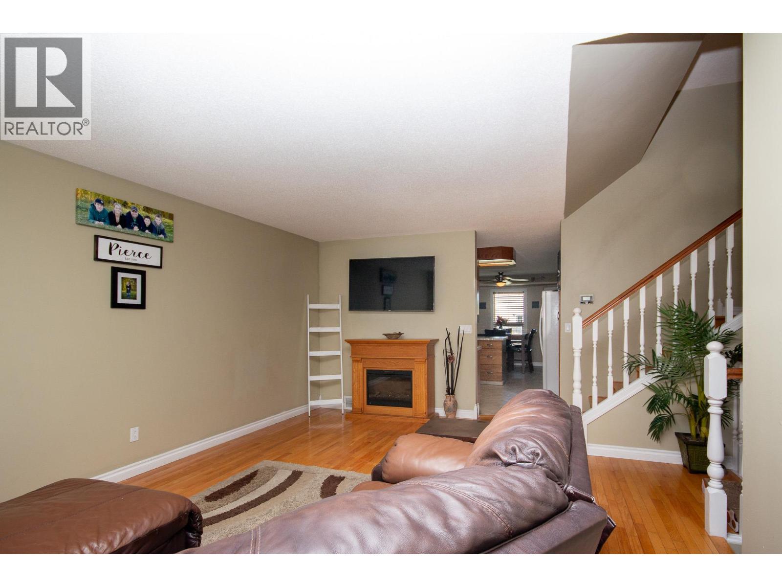 1704 Cedarwood Court Property Photo 7