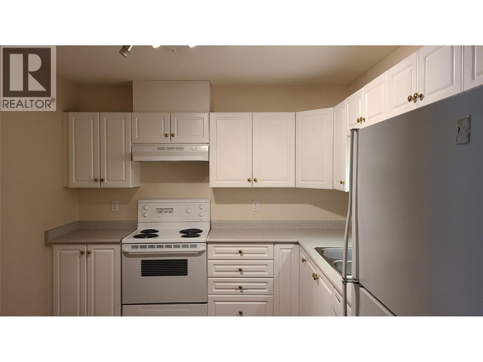 329 Rigsby Street Unit# 102 Property Photo 3