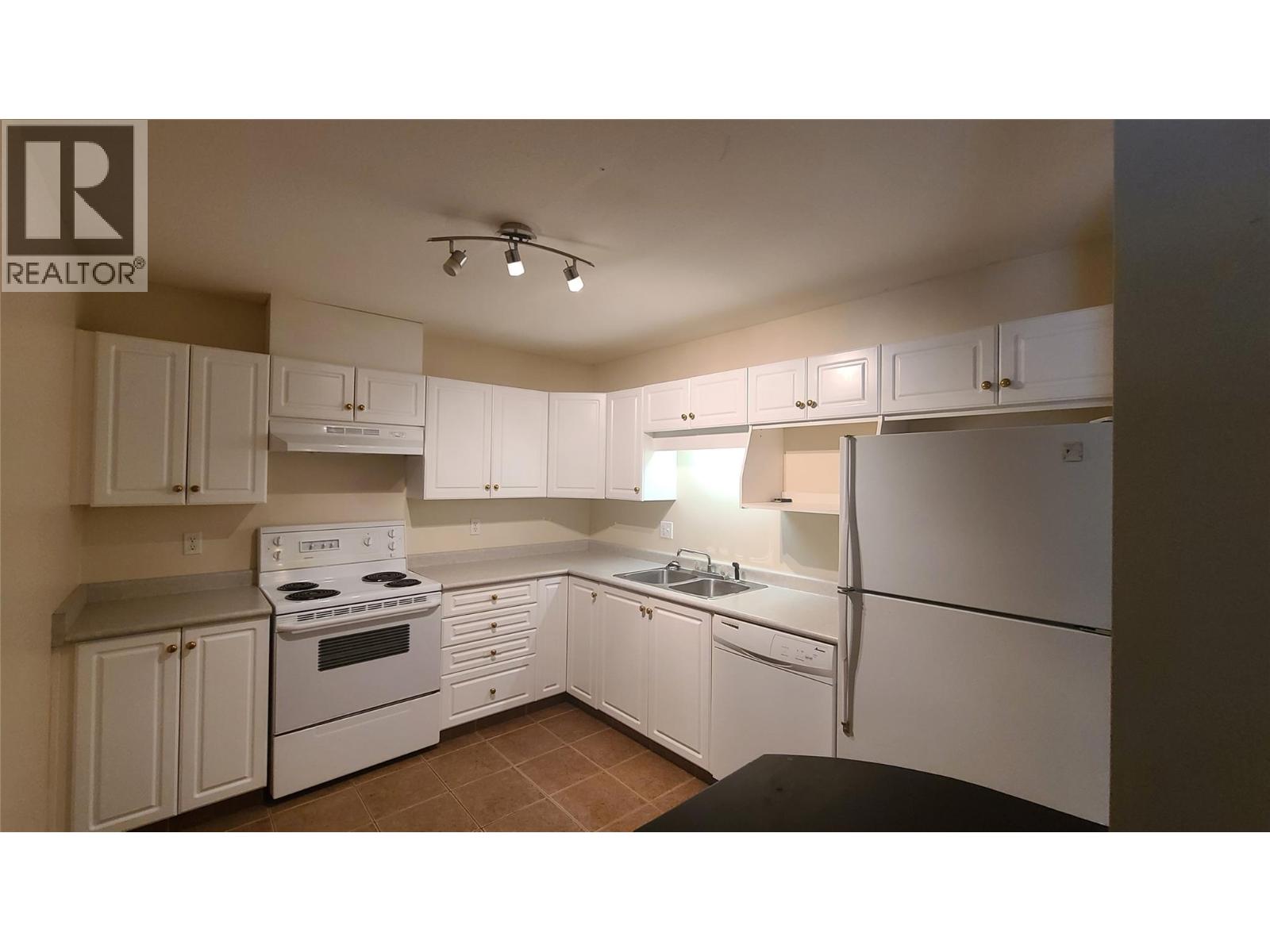 329 Rigsby Street Unit# 102 Property Photo 4