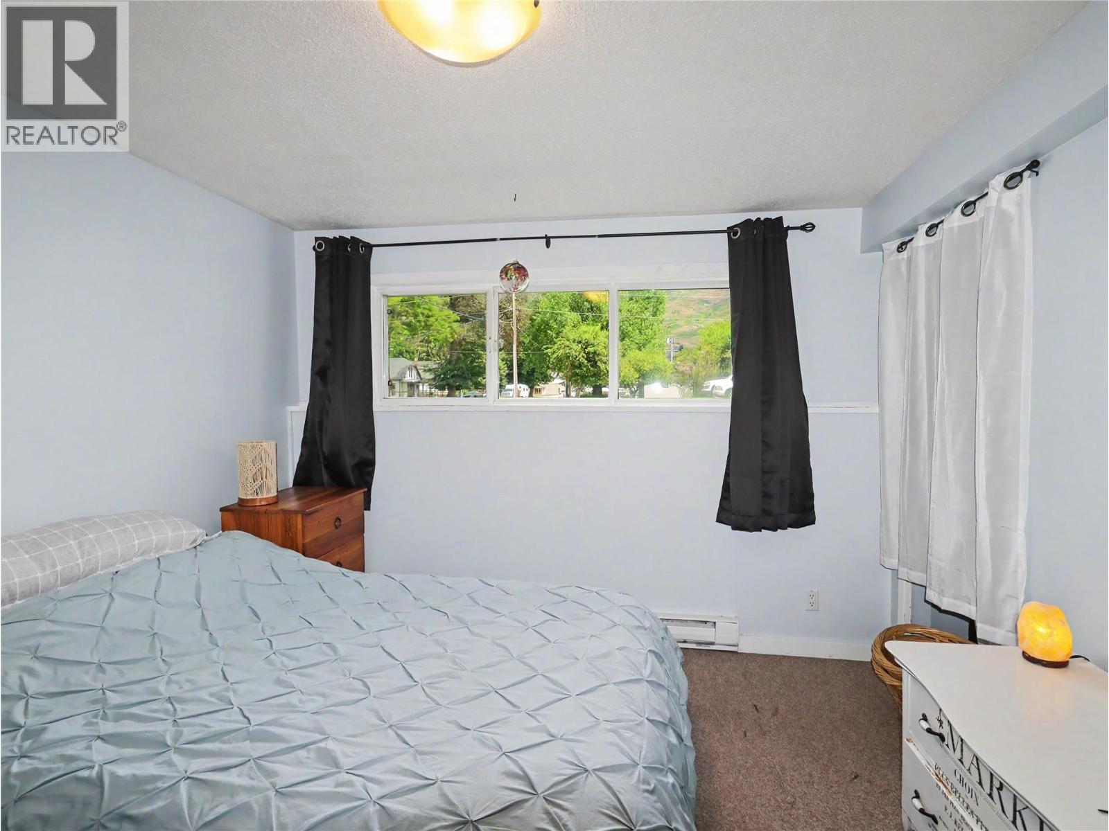668 75th Avenue Unit# 1 Property Photo 6
