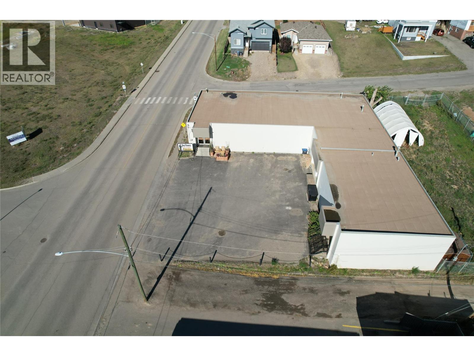 721 100a Avenue Property Photo 5