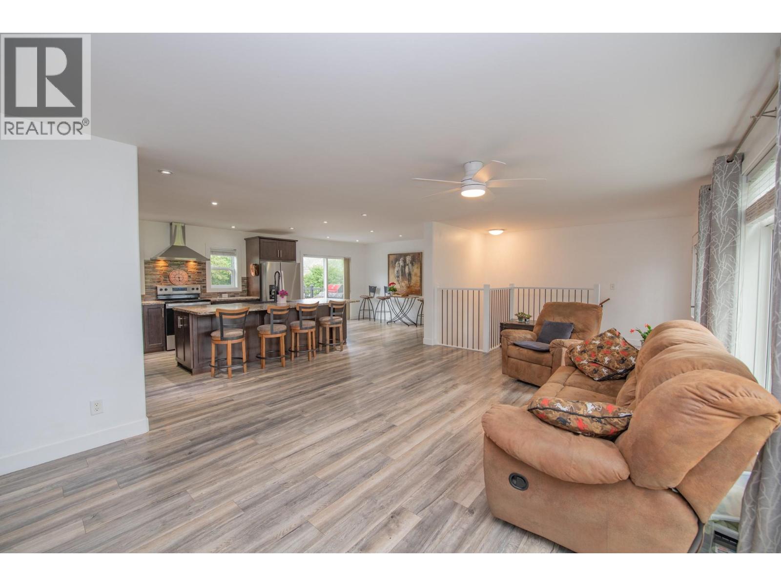 272 Lumby Mabel Lake Road Property Photo 19