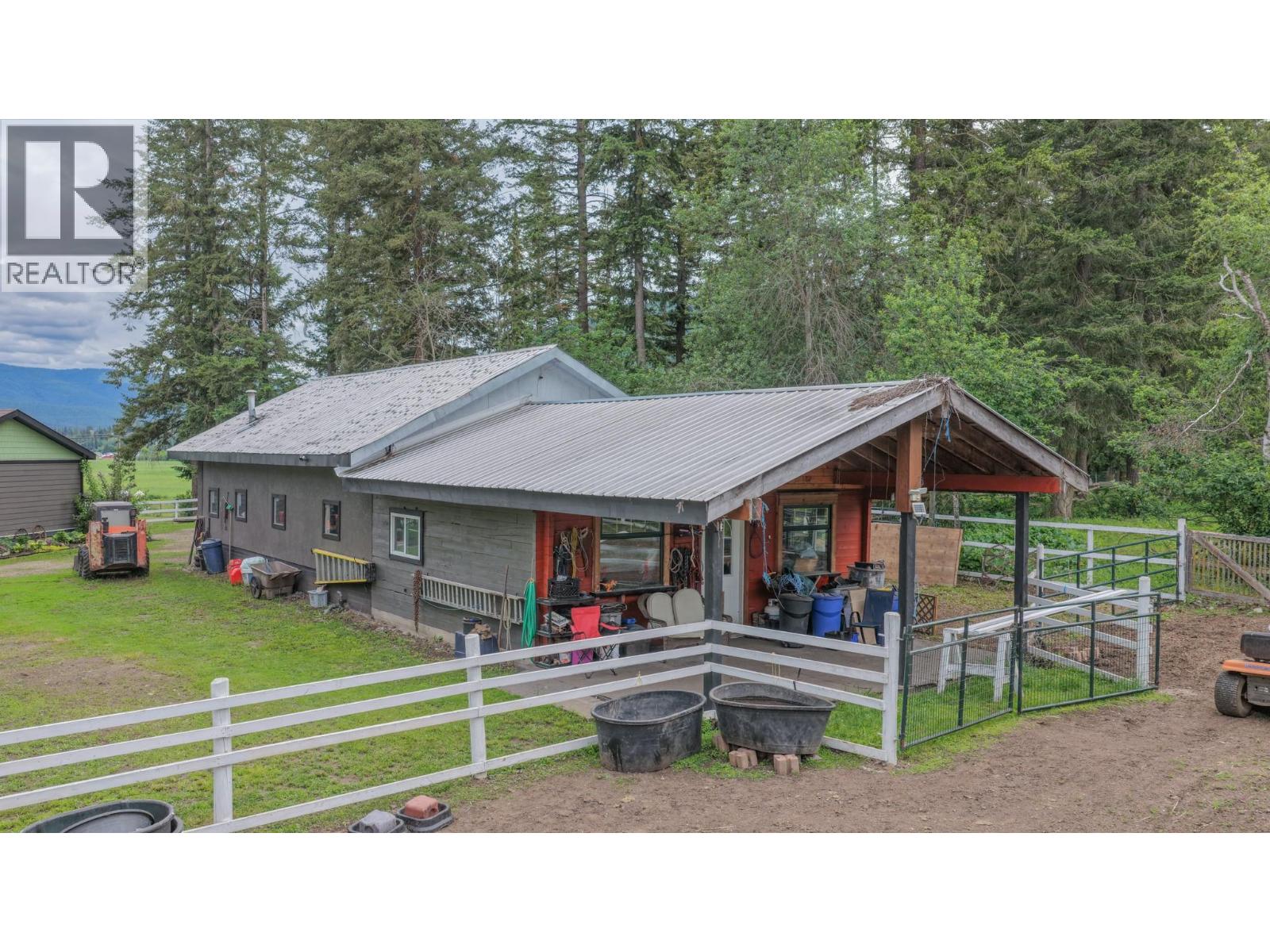 272 Lumby Mabel Lake Road Property Photo 62