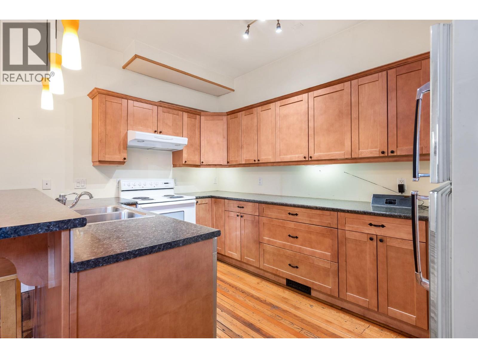 3601 27th Street Property Photo 10
