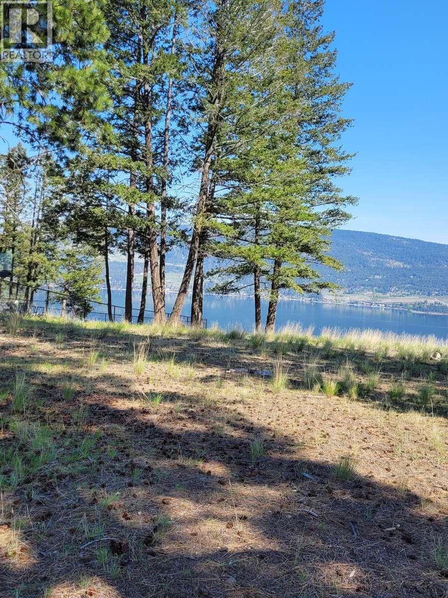 7185 Dunwaters Road Property Photo 15