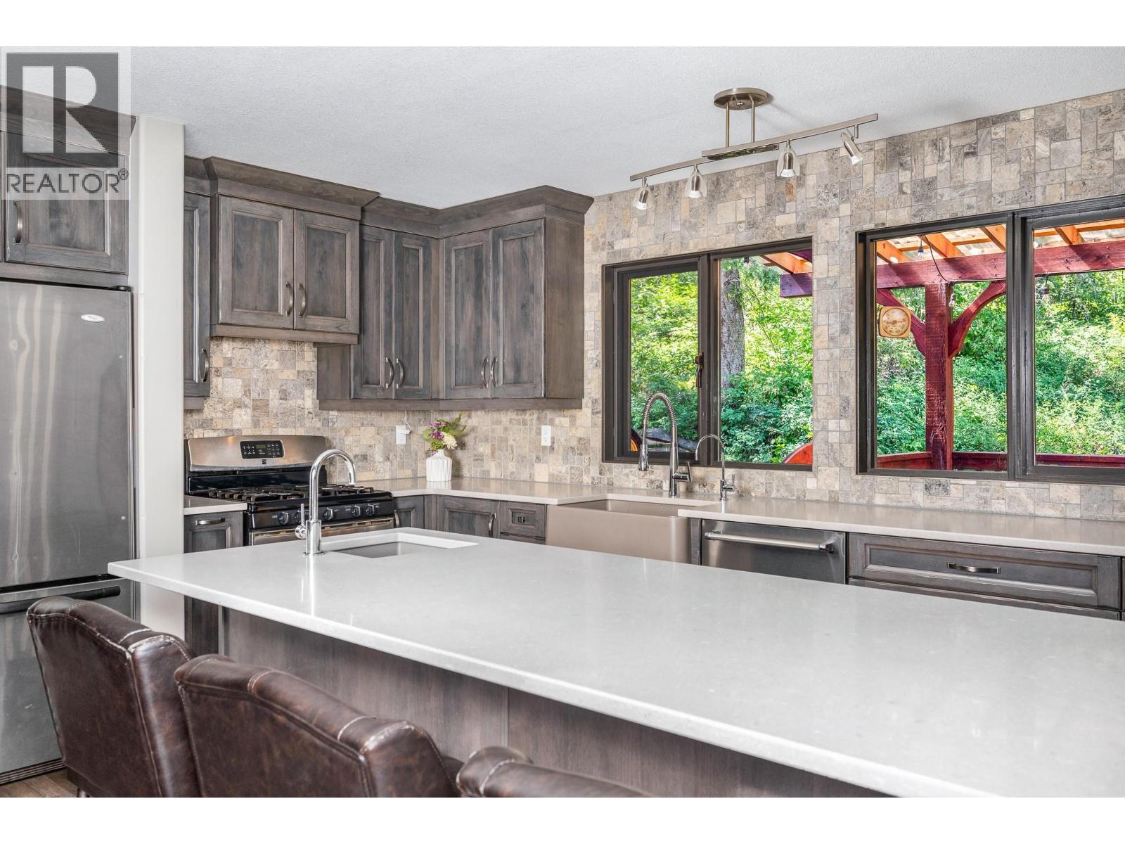 424 Glenmary Road Property Photo 15