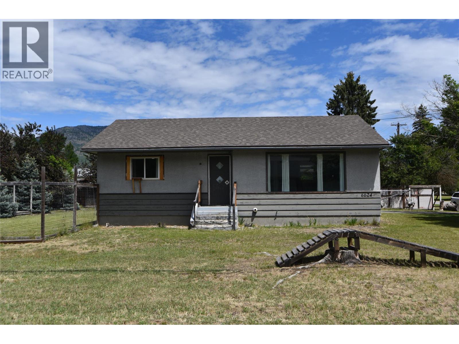 6624 19th Street Property Photo 1