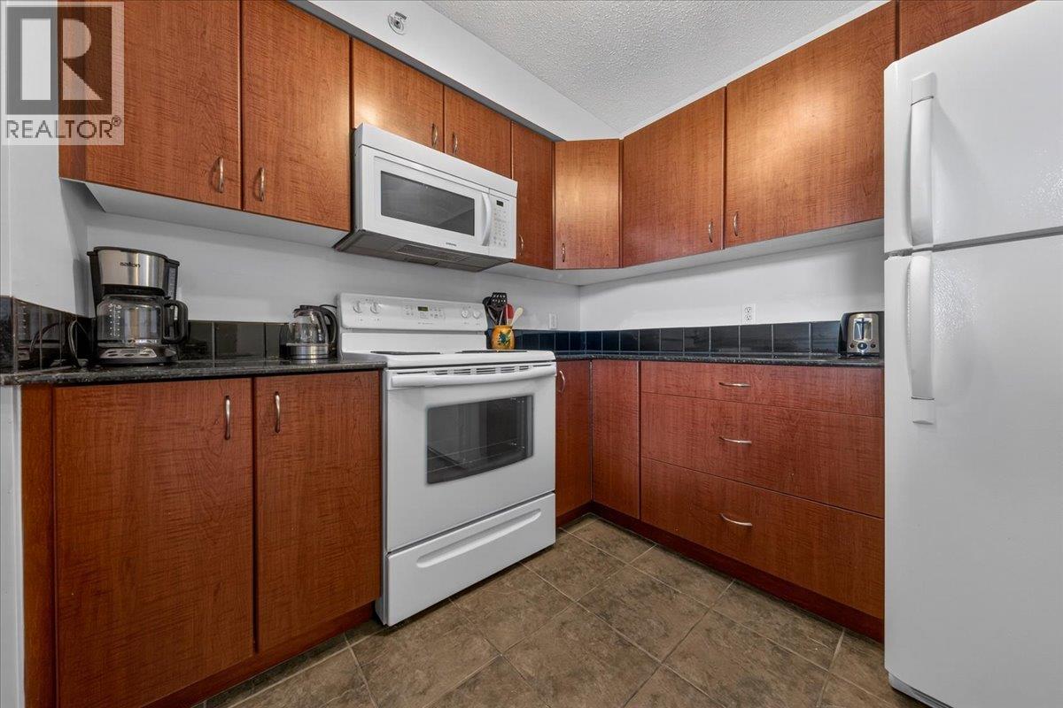 205 Third Avenue Unit# 3413 Property Photo 13