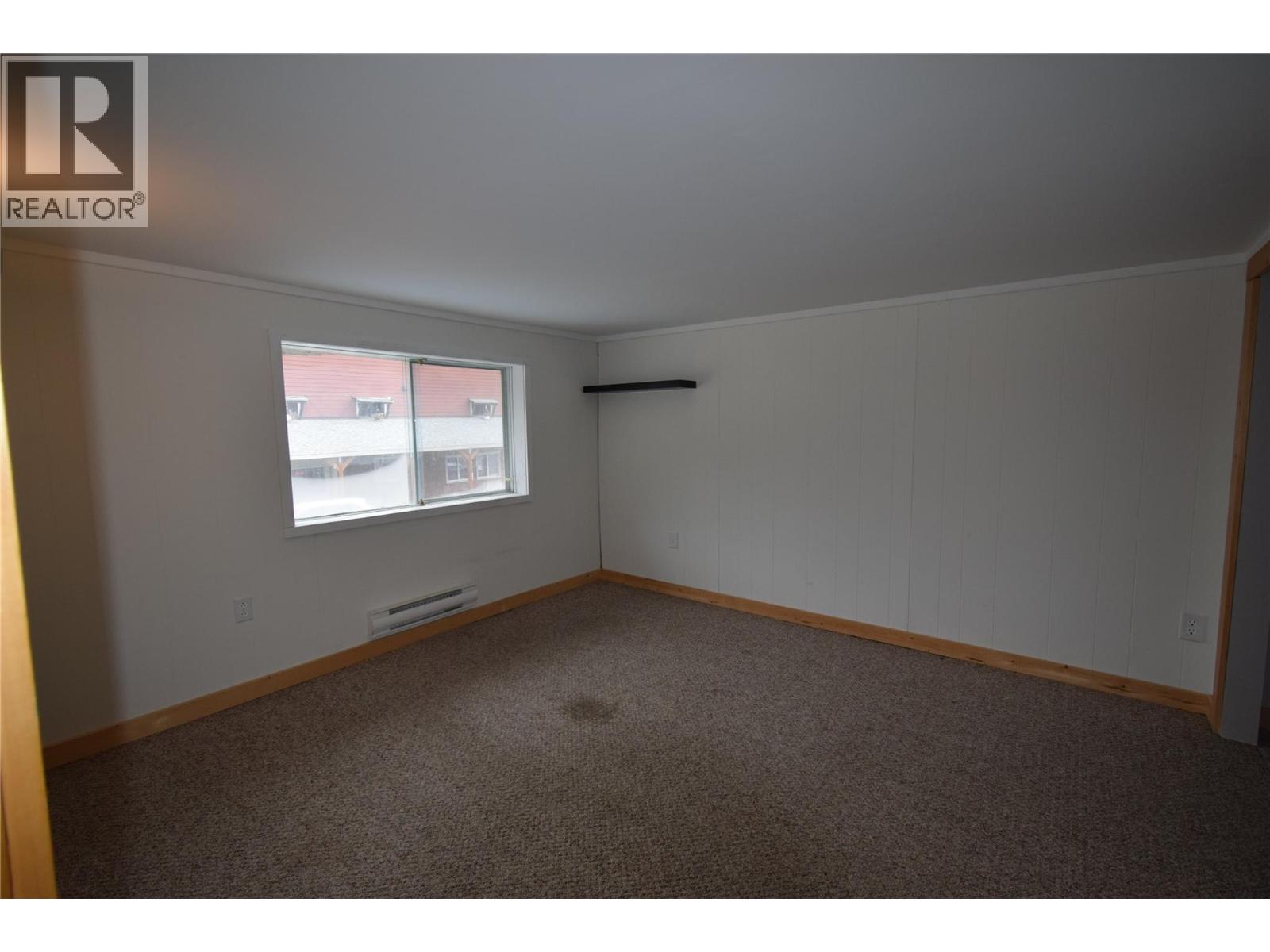 112 Fourth Street Property Photo 14
