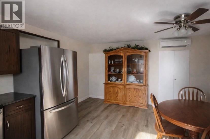 2052 Atkinson Street Property Photo 4