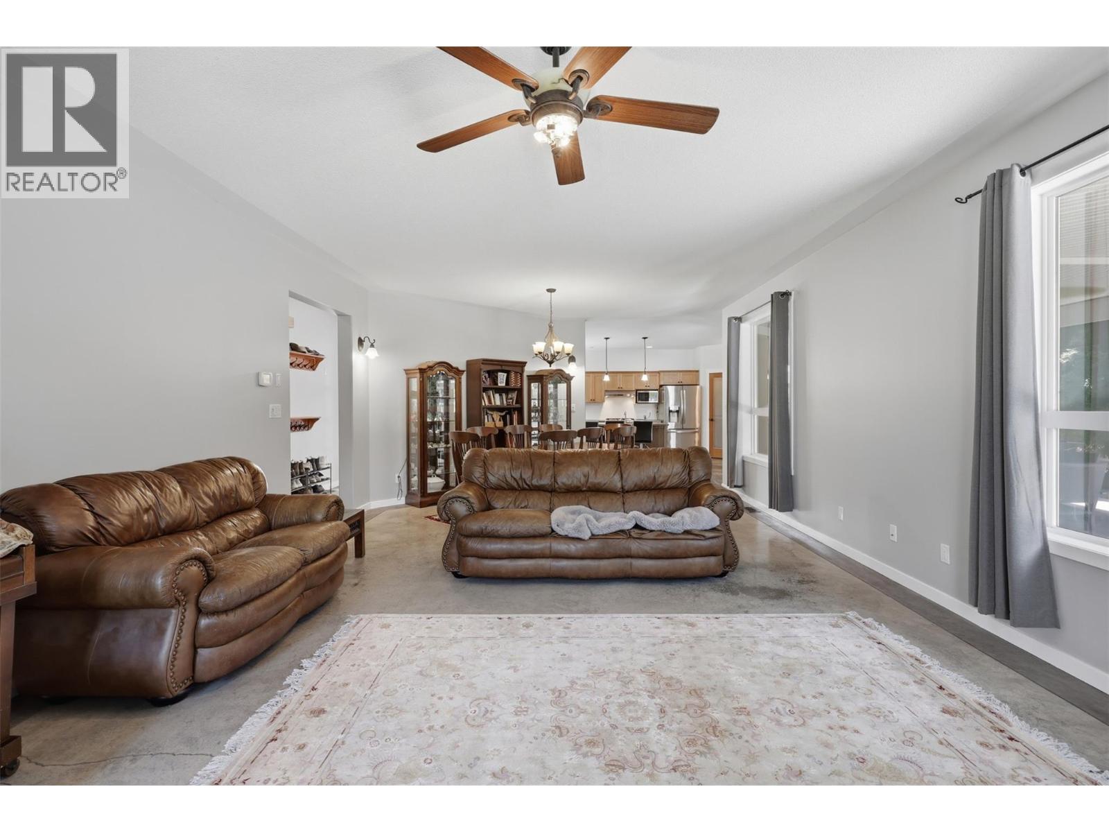 876 Serle Road Property Photo 21