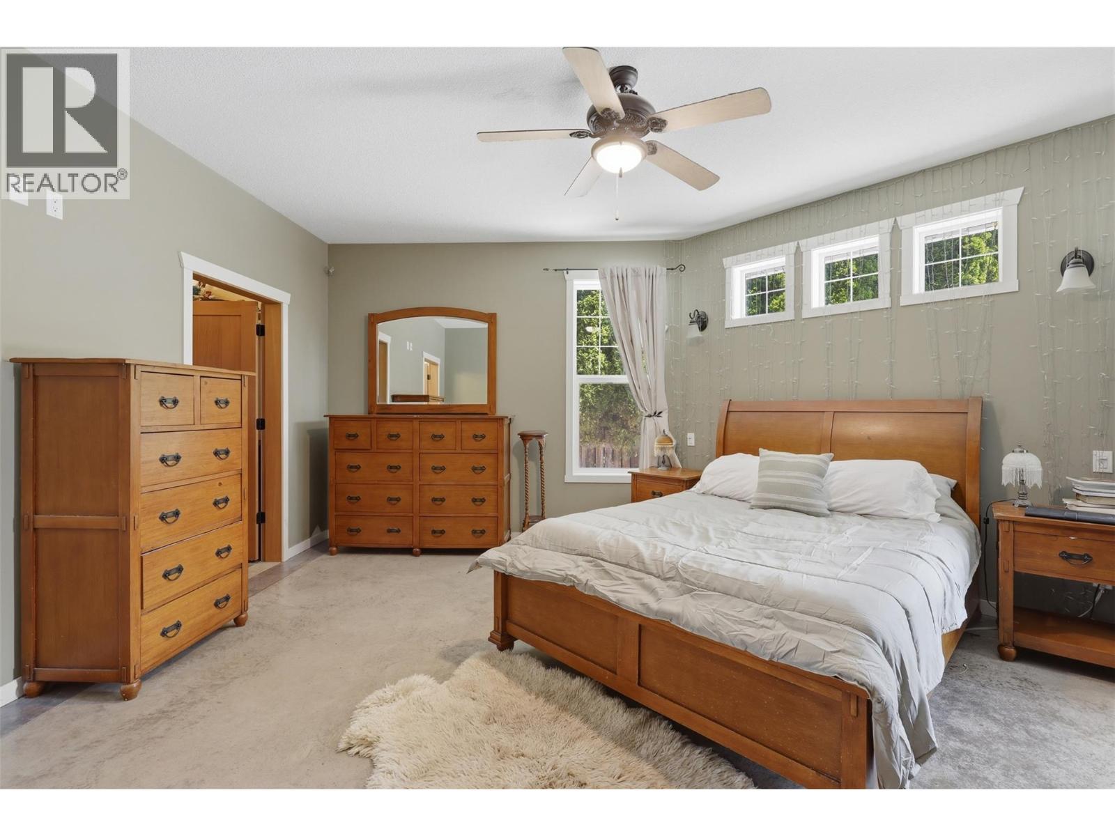 876 Serle Road Property Photo 28