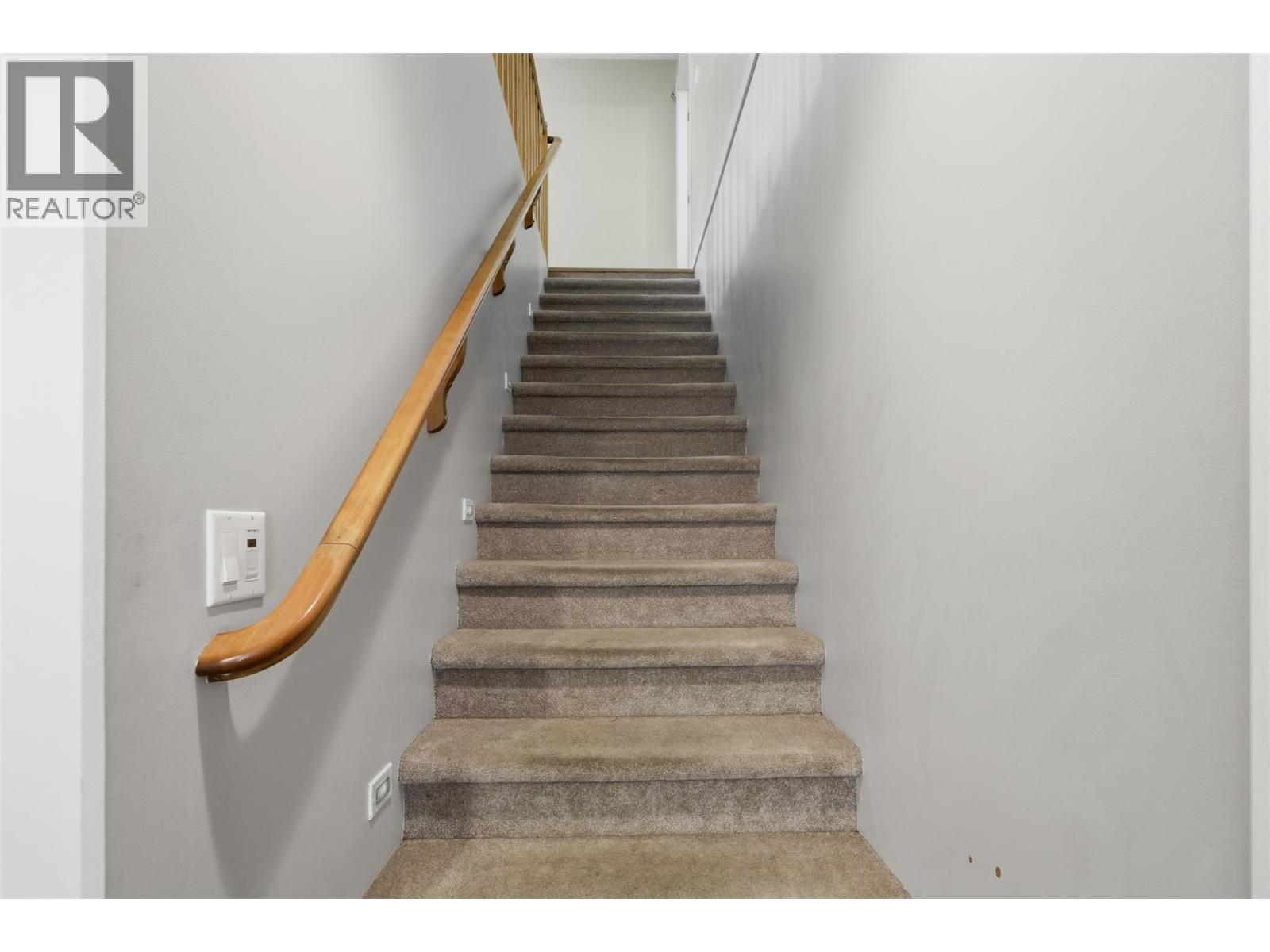 876 Serle Road Property Photo 38
