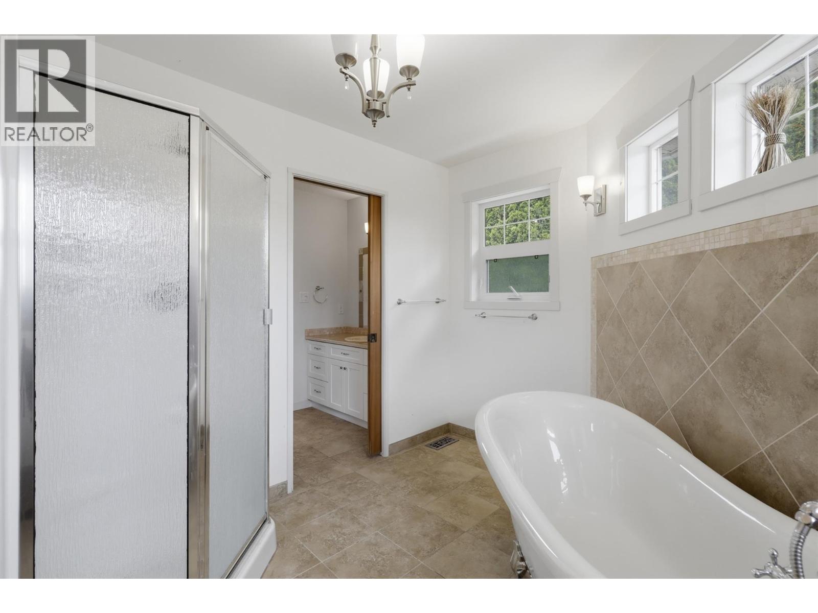 876 Serle Road Property Photo 51