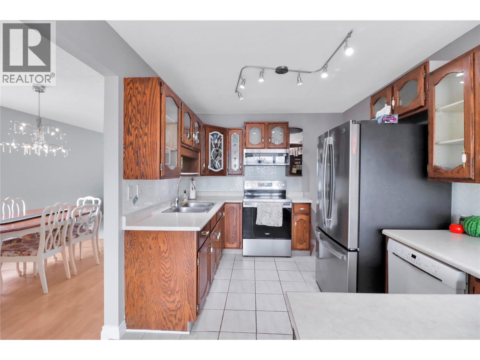 1708 Mt Nelson Crescent Property Photo 16