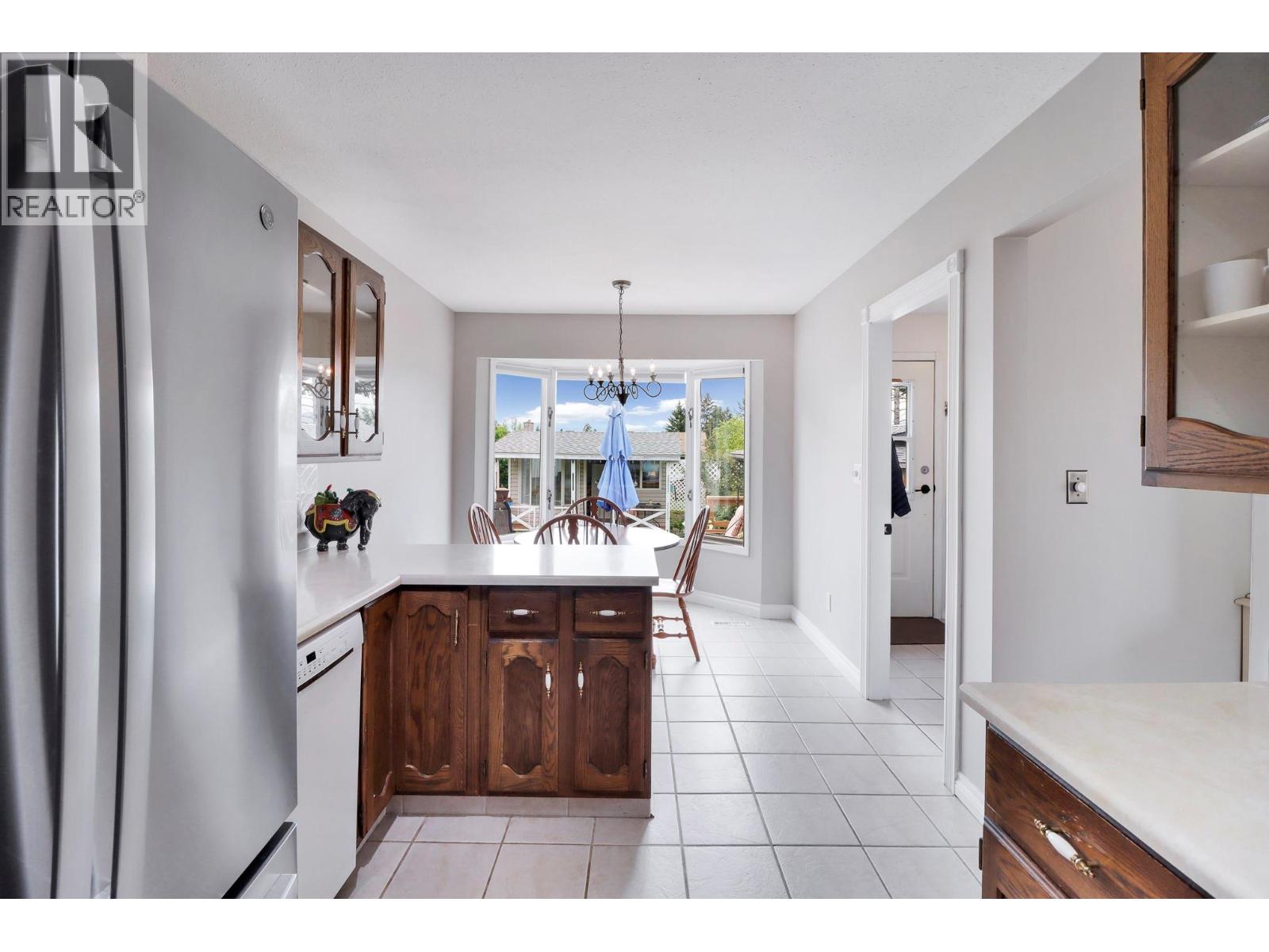 1708 Mt Nelson Crescent Property Photo 18