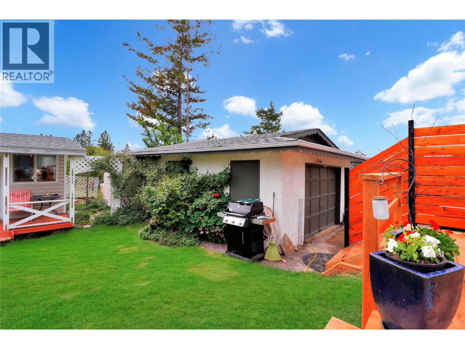 1708 Mt Nelson Crescent Property Photo 36