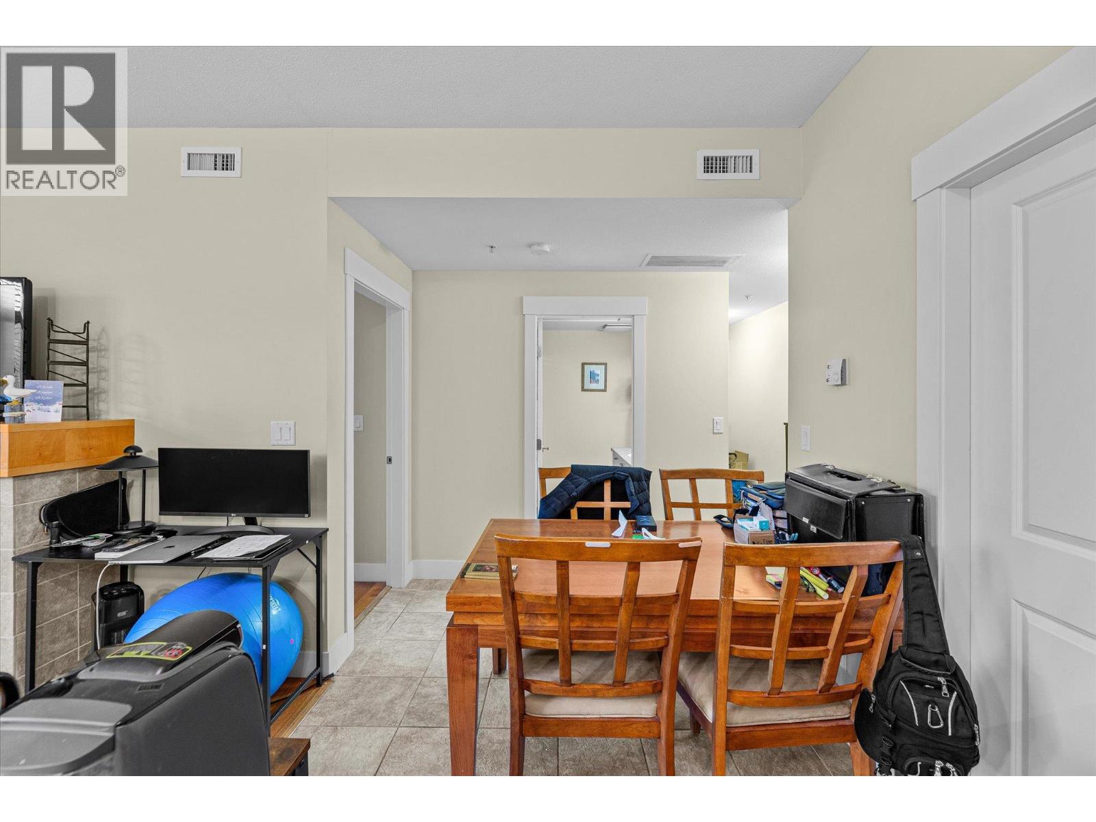 4205 Gellatly Road Unit# 301 Property Photo 36