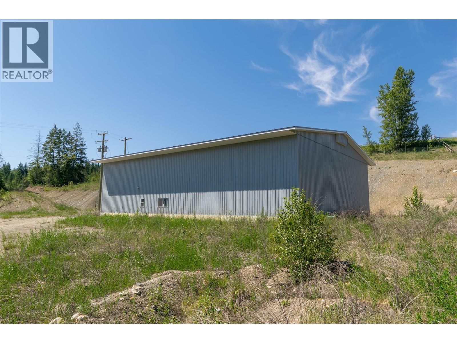 78 97b Highway Property Photo 6