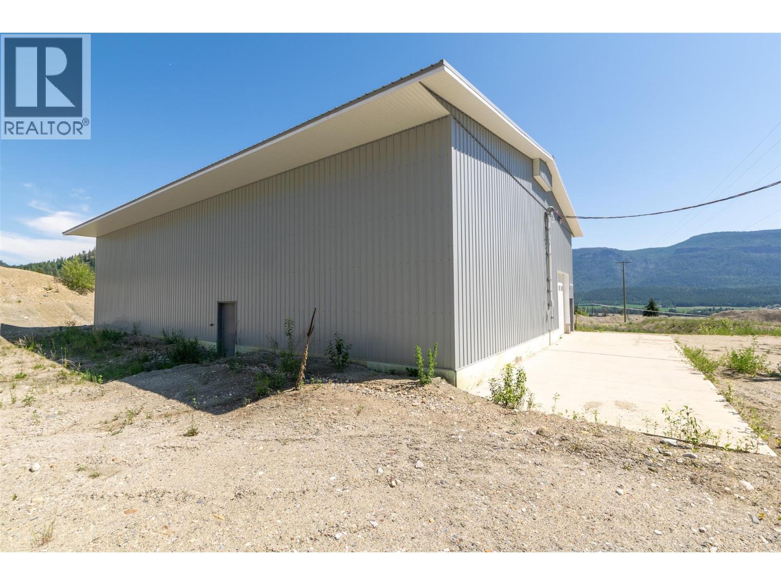 78 97b Highway Property Photo 10