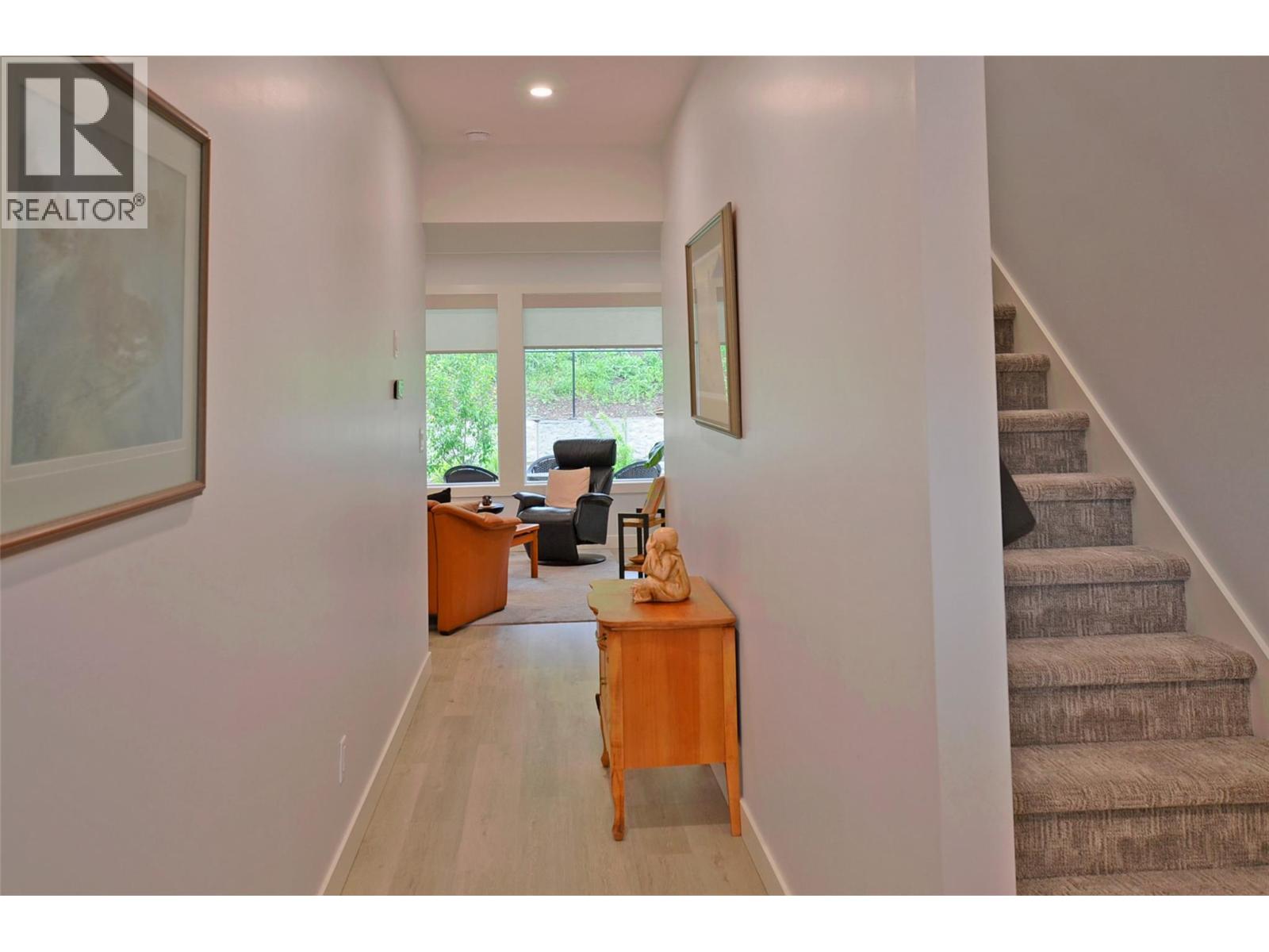 2744 Cedar Ridge Street Property Photo 7