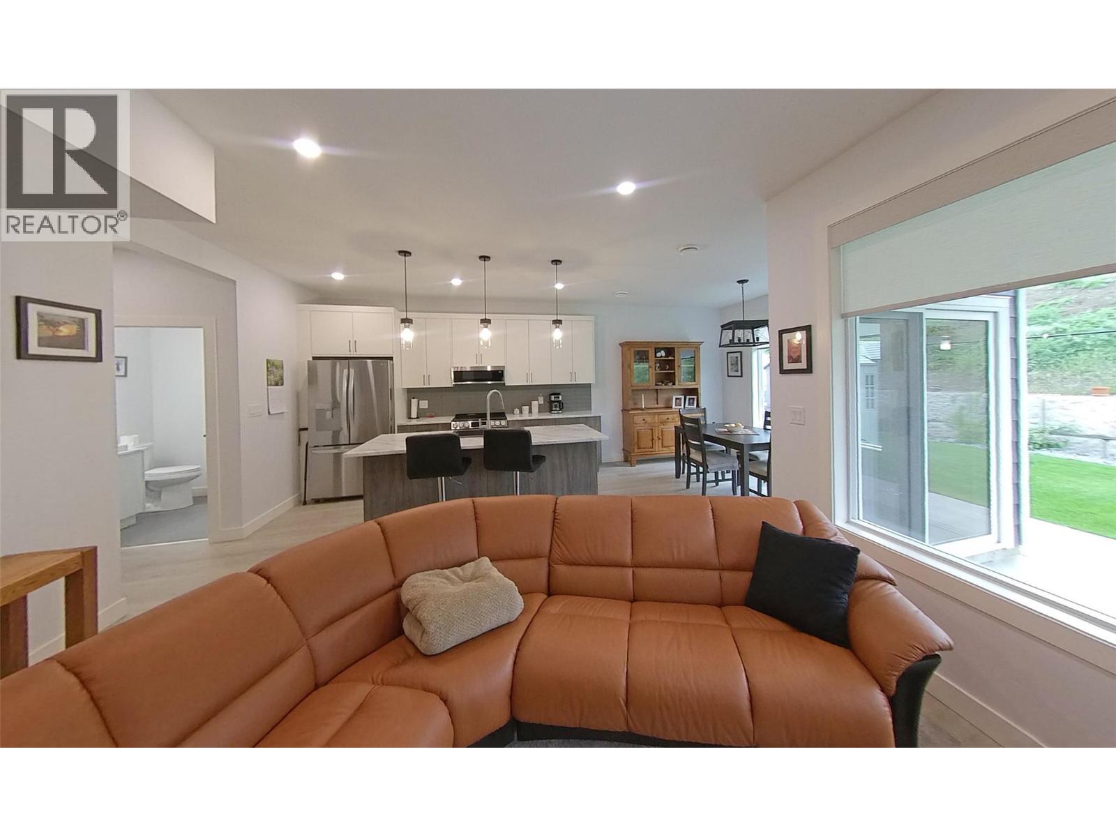 2744 Cedar Ridge Street Property Photo 13