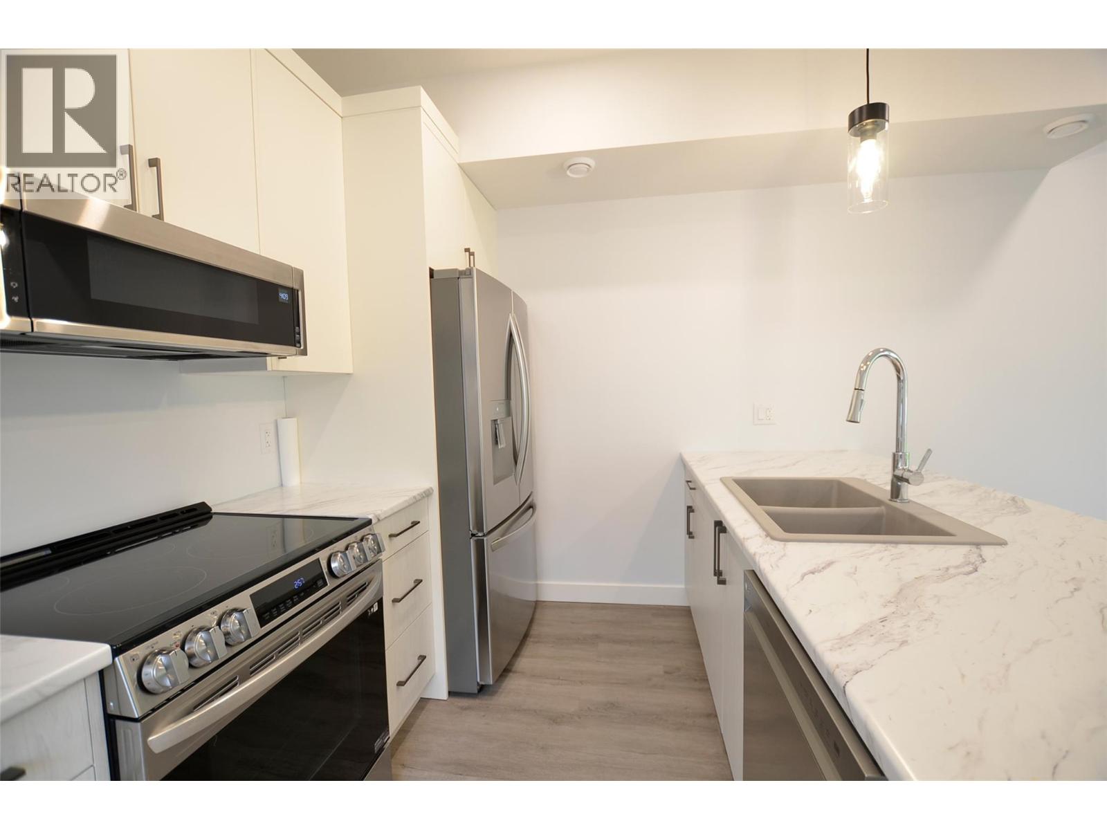 2744 Cedar Ridge Street Property Photo 42