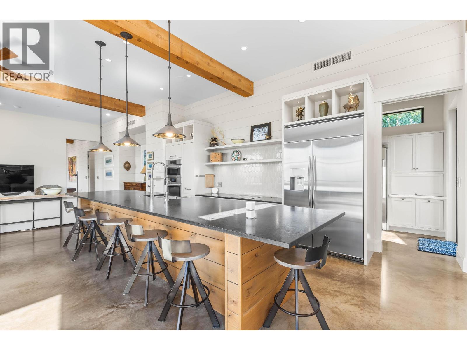 26 Commonage Road Property Photo 29