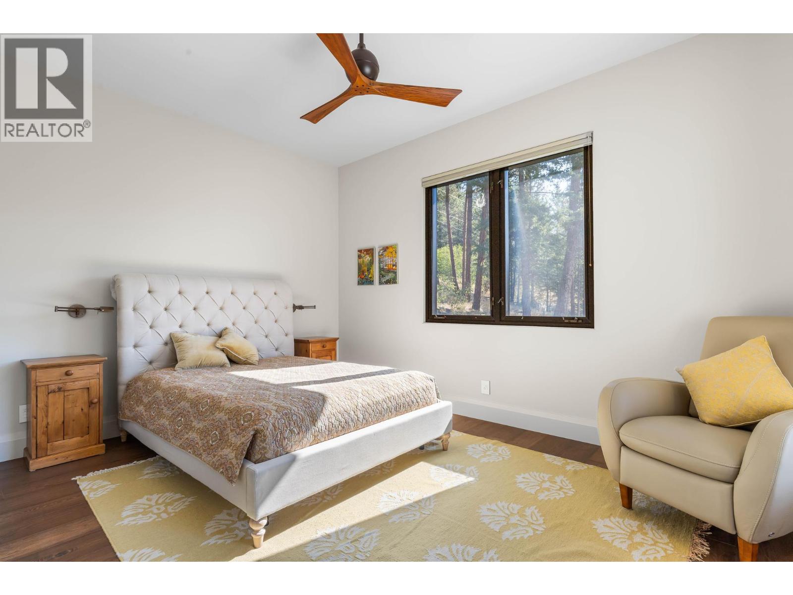 26 Commonage Road Property Photo 44