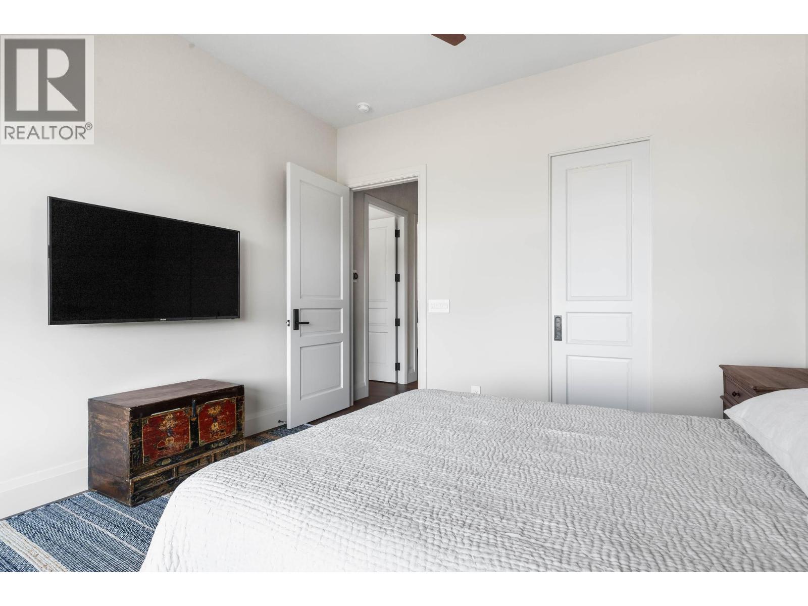 26 Commonage Road Property Photo 47
