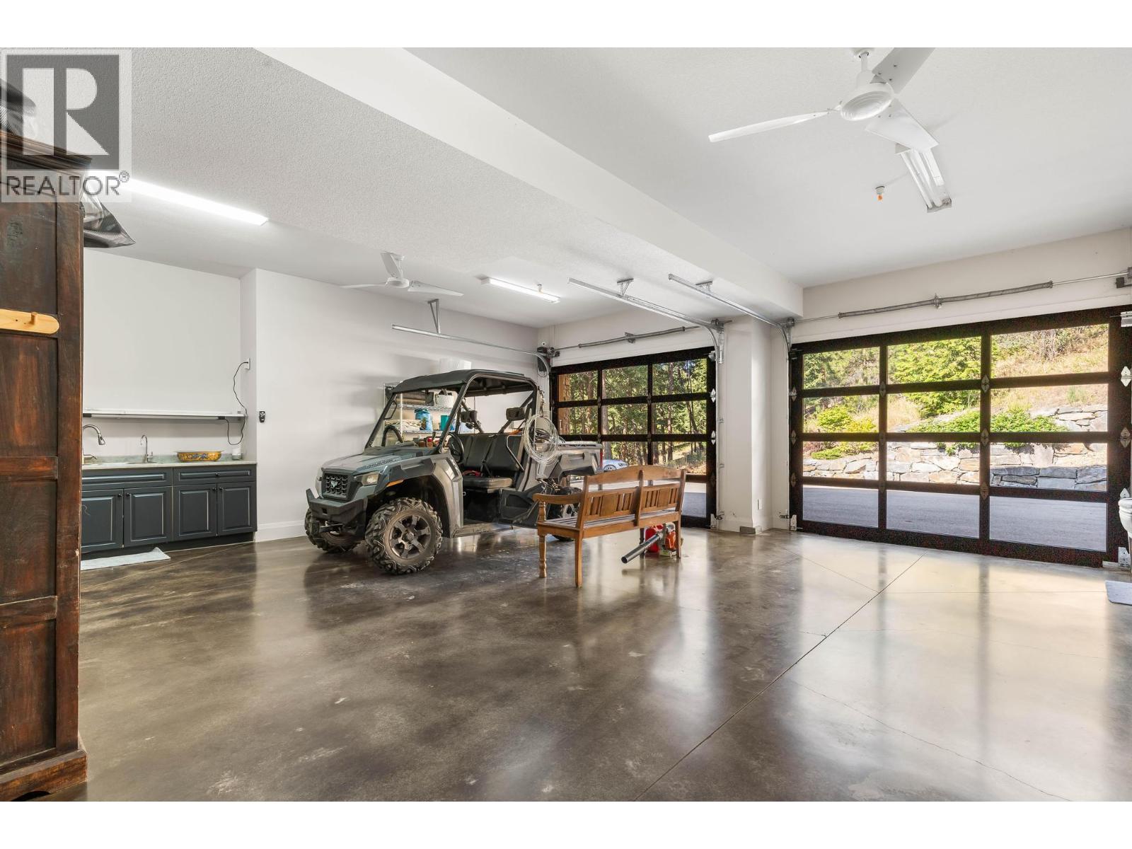 26 Commonage Road Property Photo 52