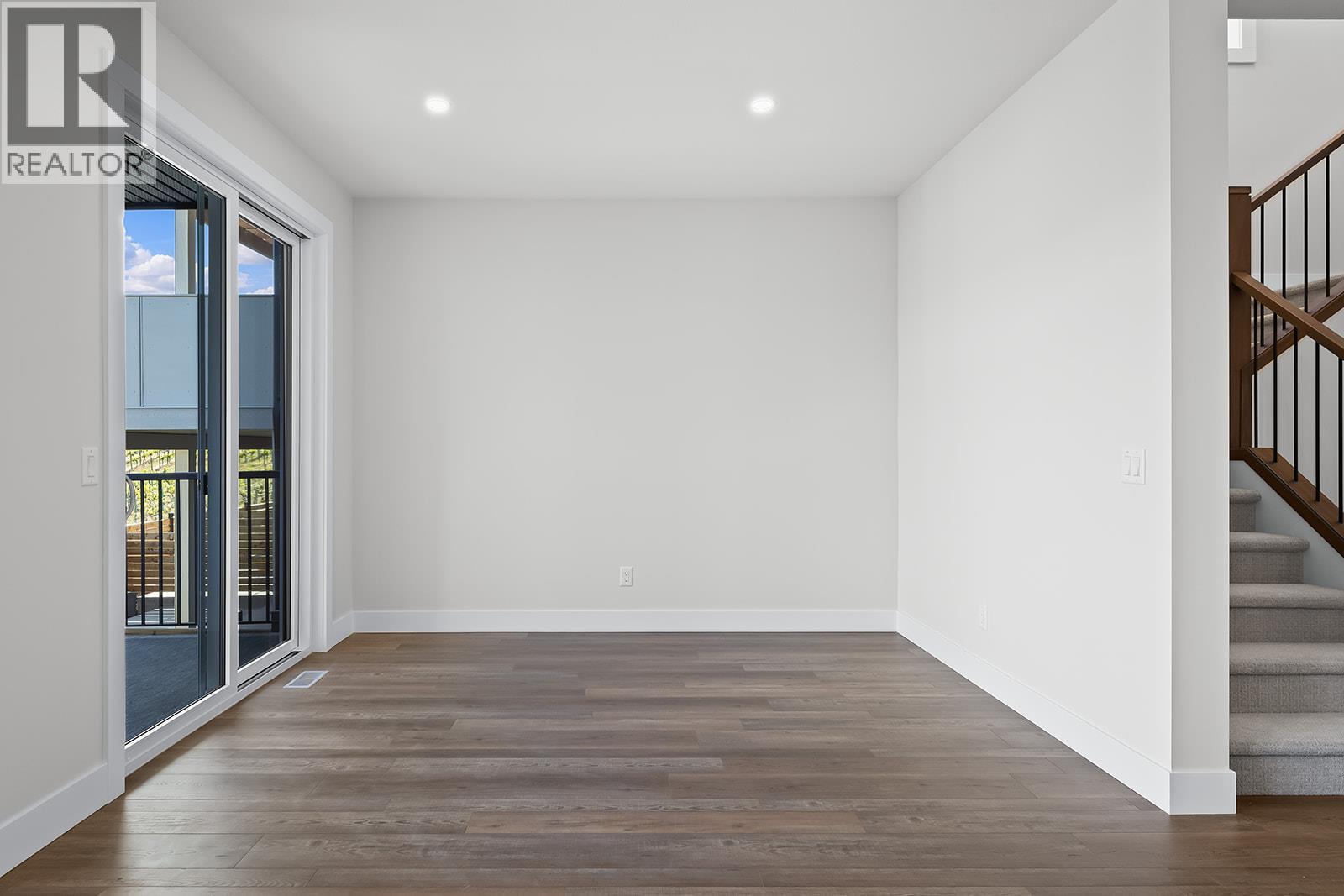 1026 Kitson Court Property Photo 15