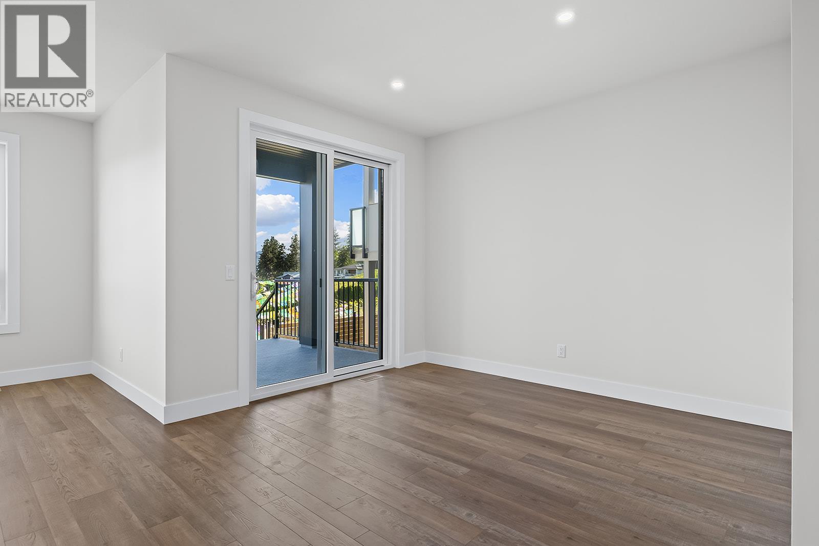 1026 Kitson Court Property Photo 18
