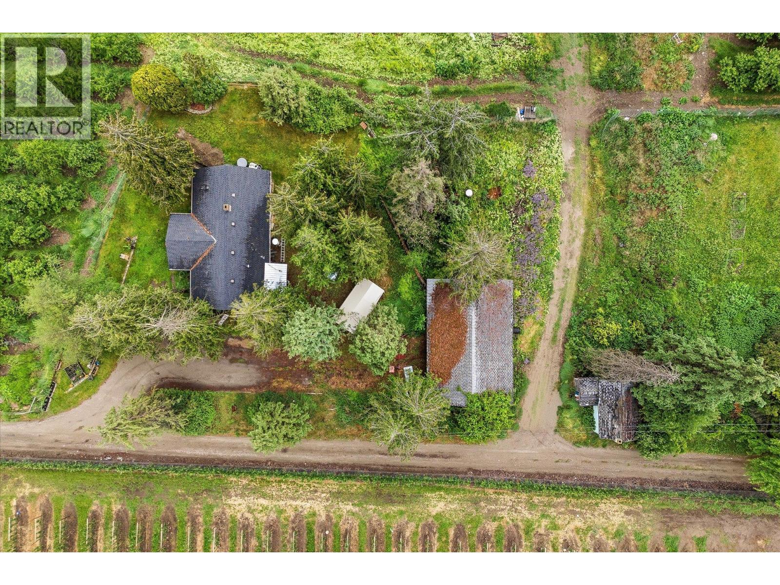 319 Valley Road Property Photo 10