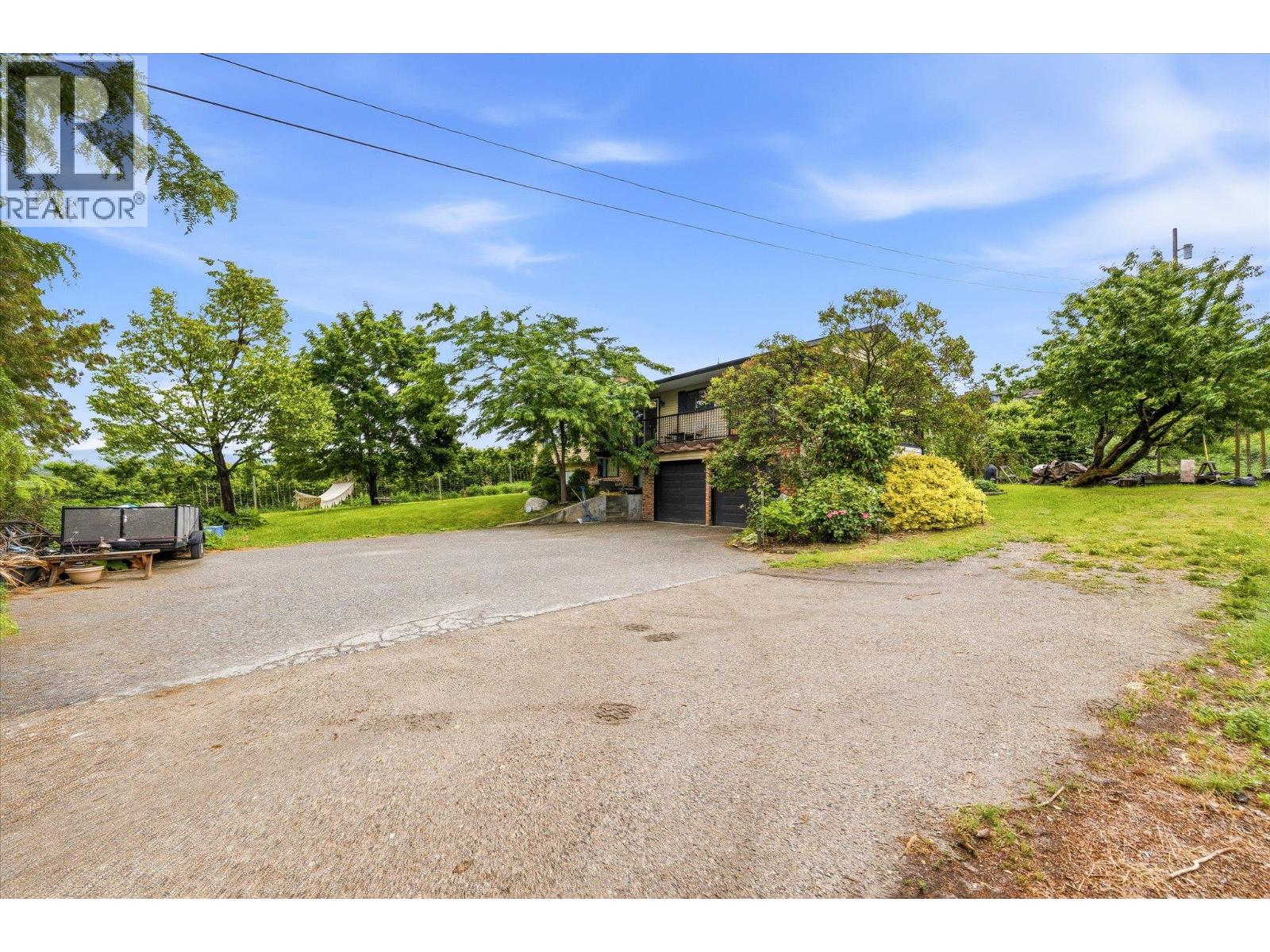 319 Valley Road Property Photo 58