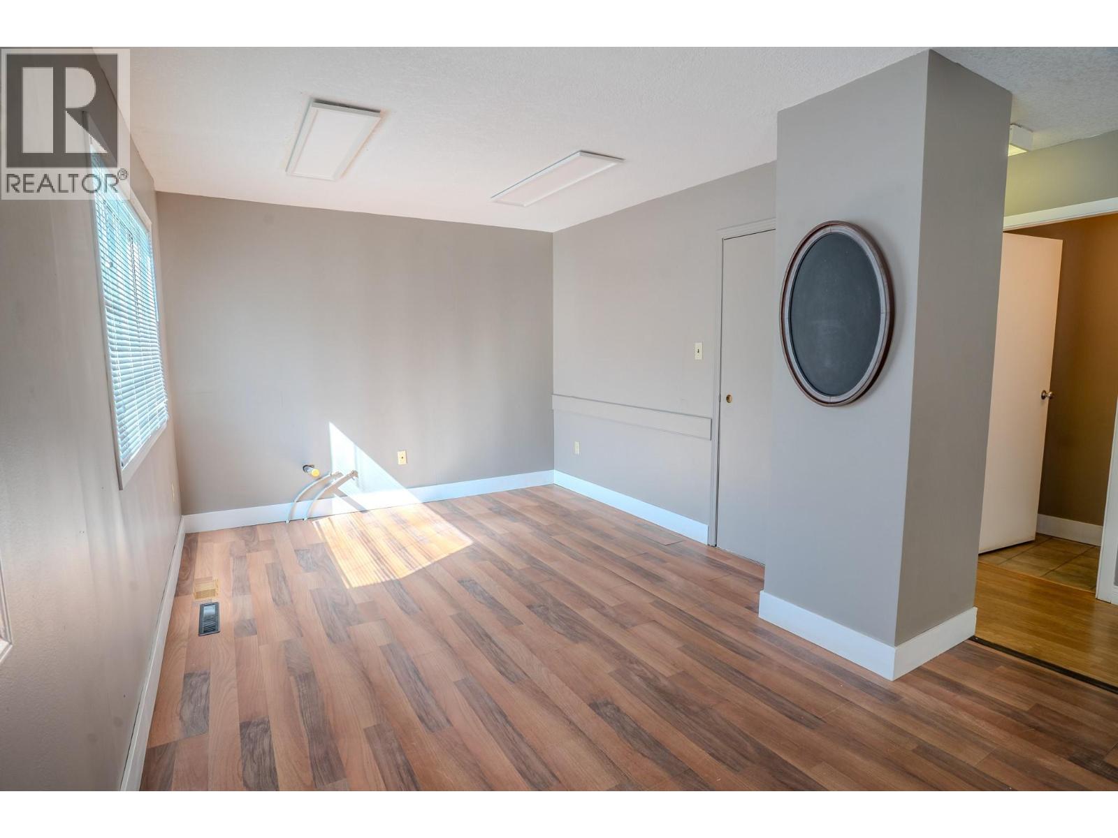 722 1st Avenue Property Photo 13