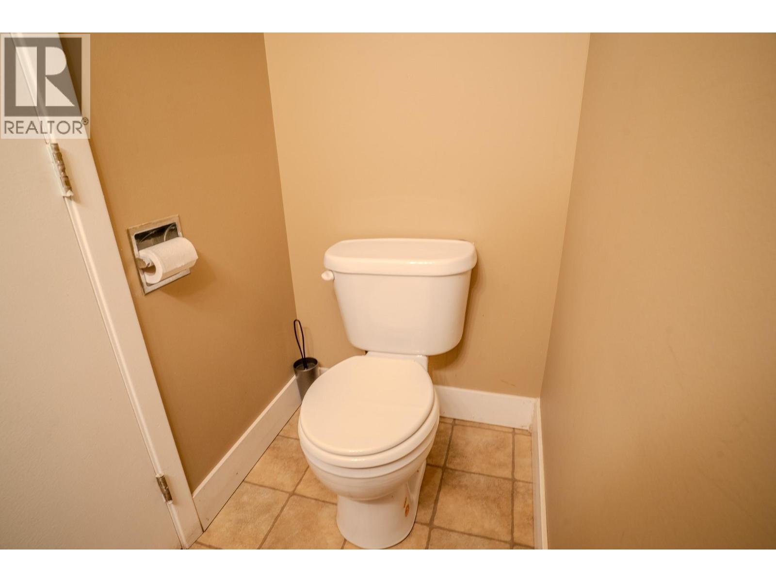 722 1st Avenue Property Photo 24