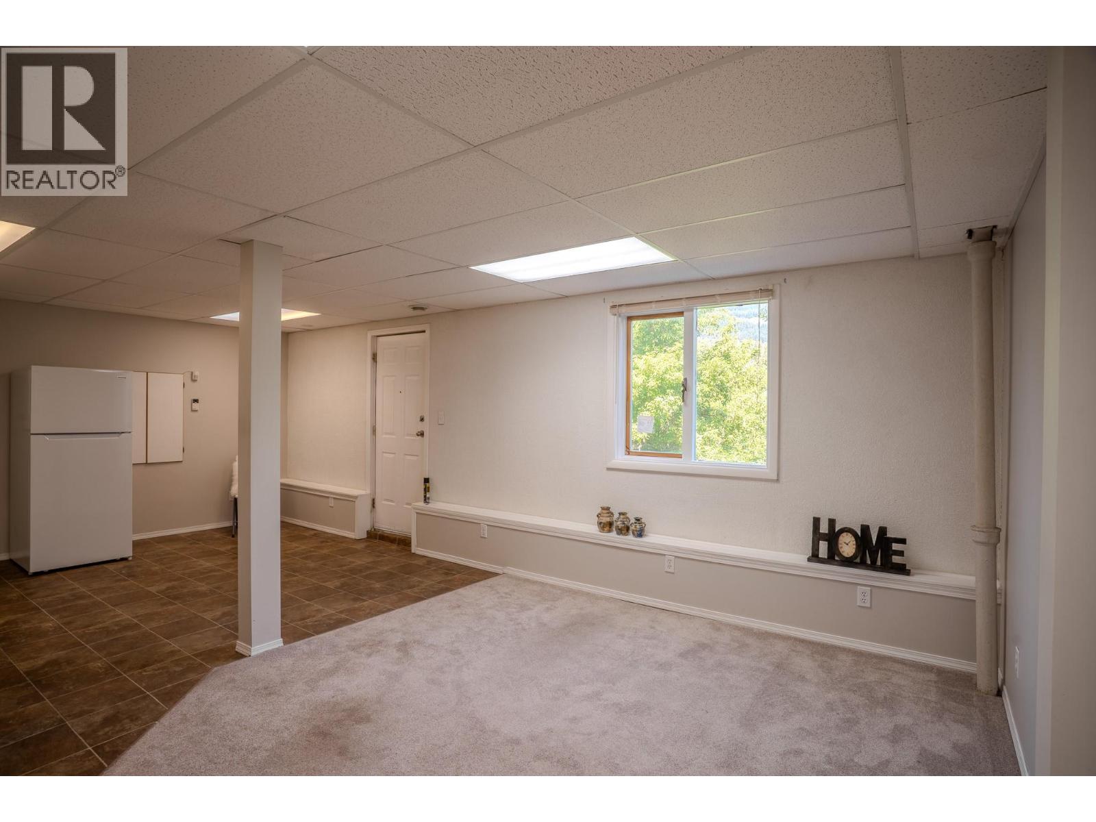 722 1st Avenue Property Photo 30