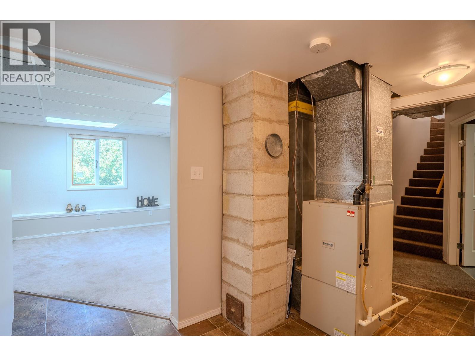 722 1st Avenue Property Photo 35
