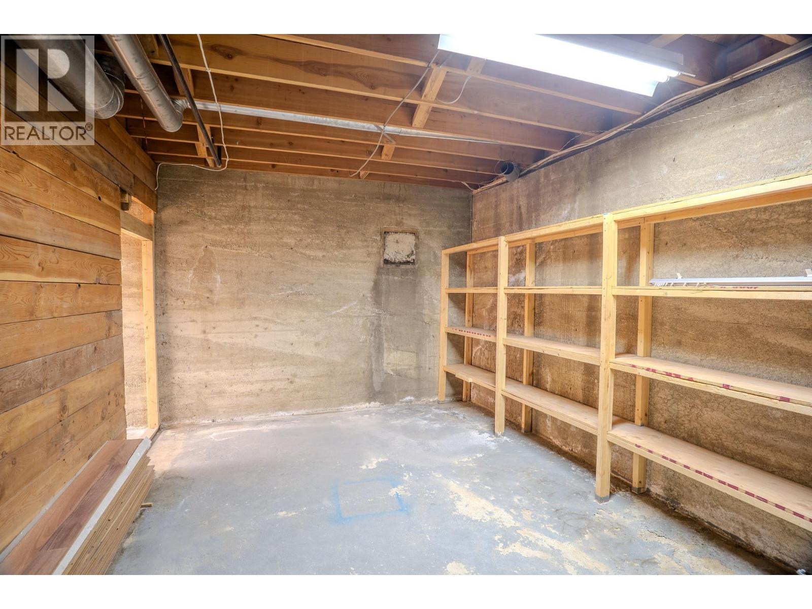 722 1st Avenue Property Photo 40