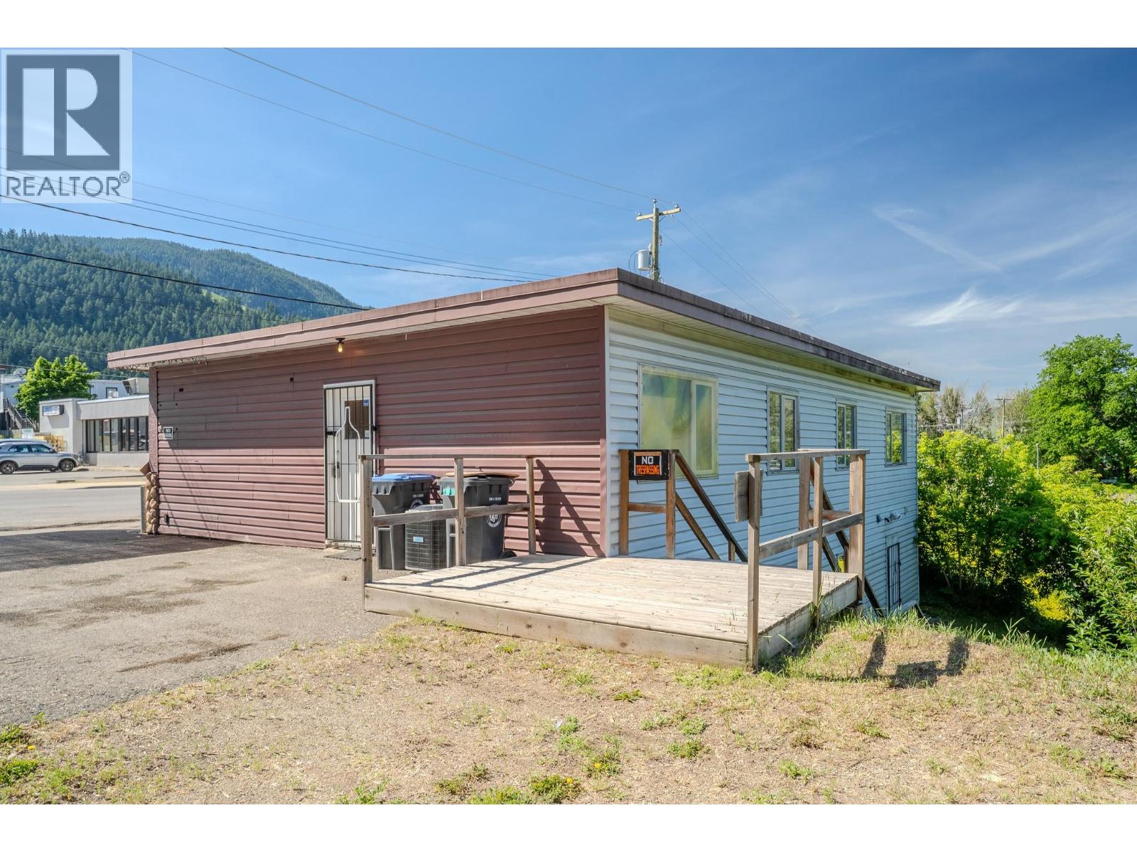 722 1st Avenue Property Photo 47