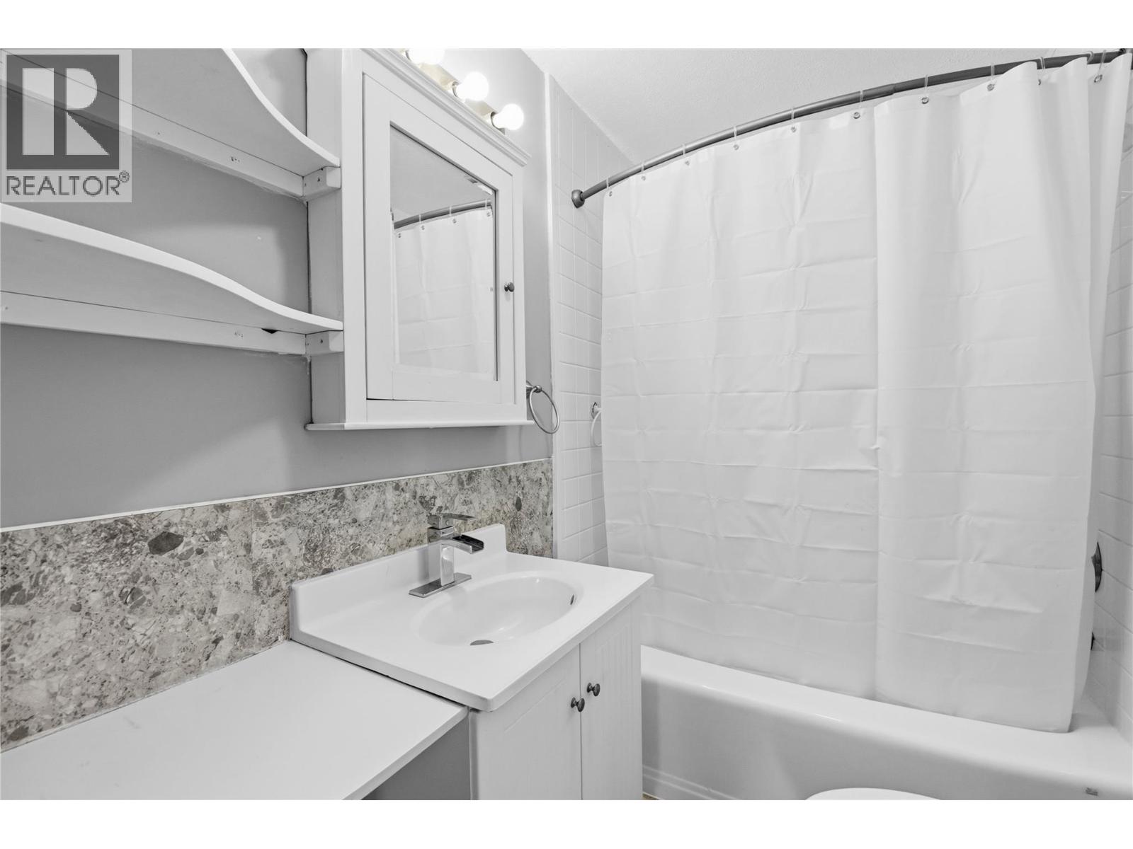 39 Granby Place Property Photo 17