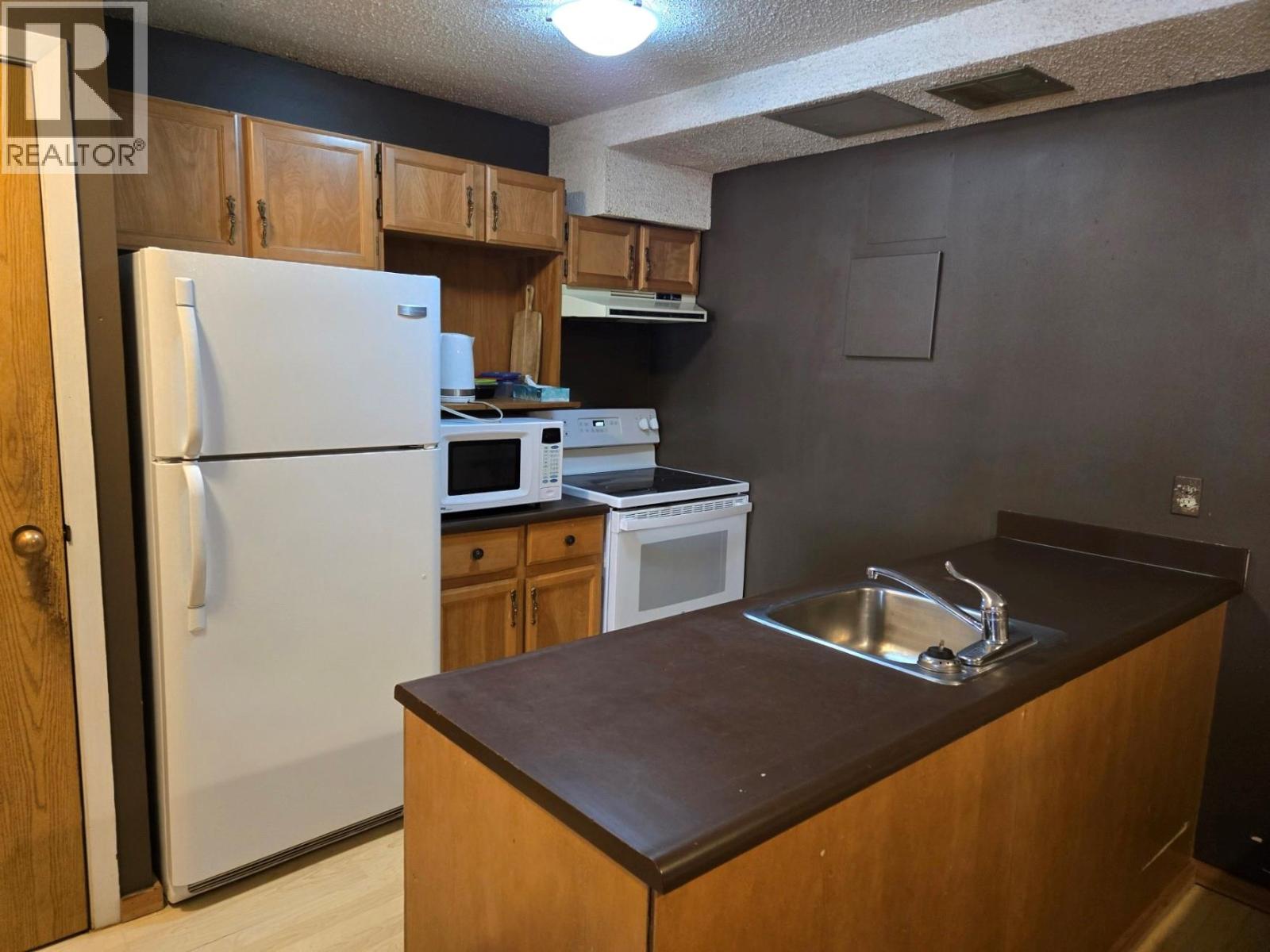2030 Panorama Drive Unit# 506 Property Photo 5