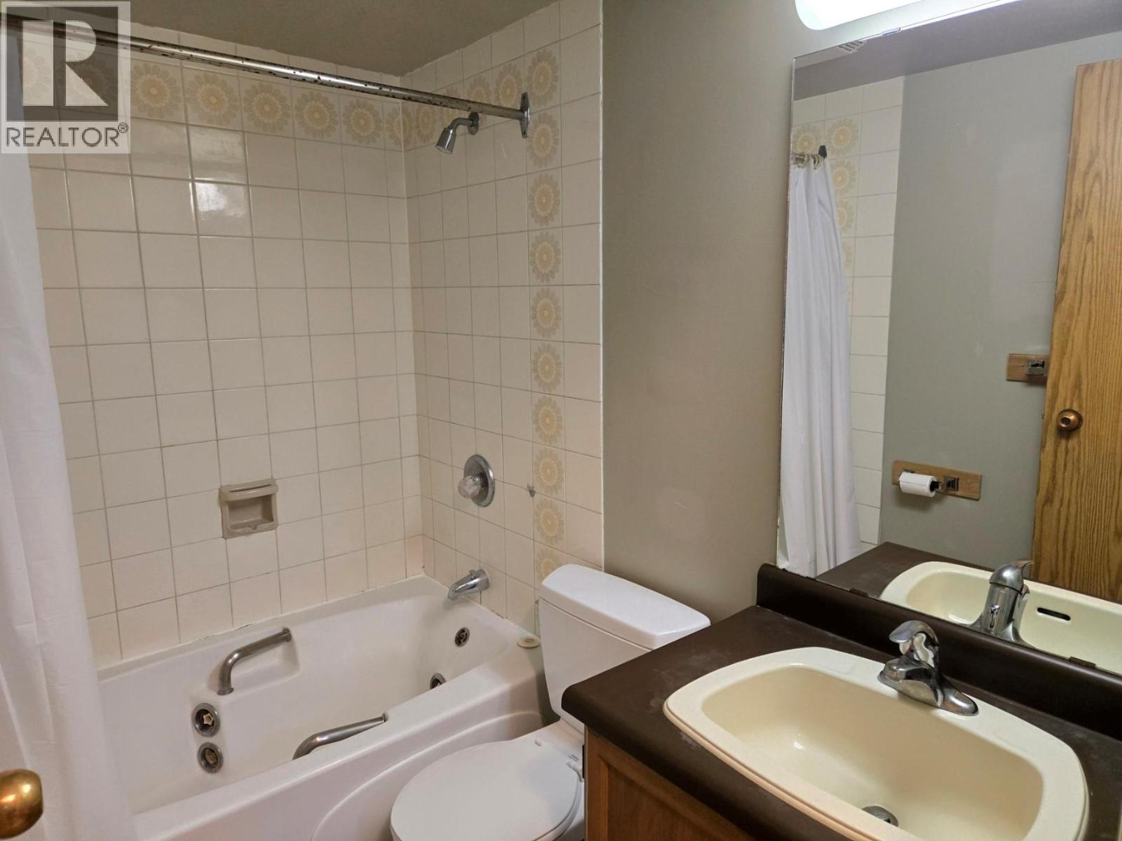 2030 Panorama Drive Unit# 506 Property Photo 6